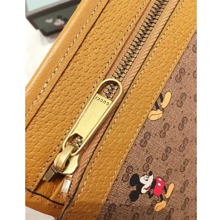Bags 20DJ570090 Gucci 0817